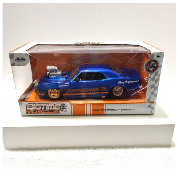 Jada / Big Time Muscle '1969 Chevrolet Camaro - EARTHSHAKER'' Diecast 1:24 Scale - Picture 5 of 6
